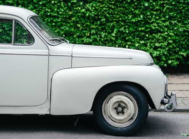 Dublin’s first drive-thru coffee shop offers Joe on the go… without taking the kids out of the car Dublin’s first drive-thru coffee shop offers Joe on the go… without taking the kids out of the car
