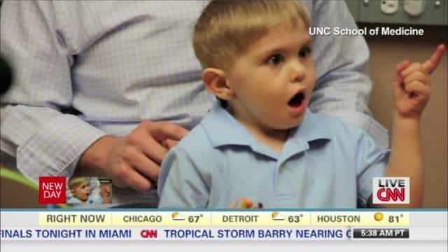 Three-year-old hears Daddy’s voice for the first time Three-year-old hears Daddy’s voice for the first time