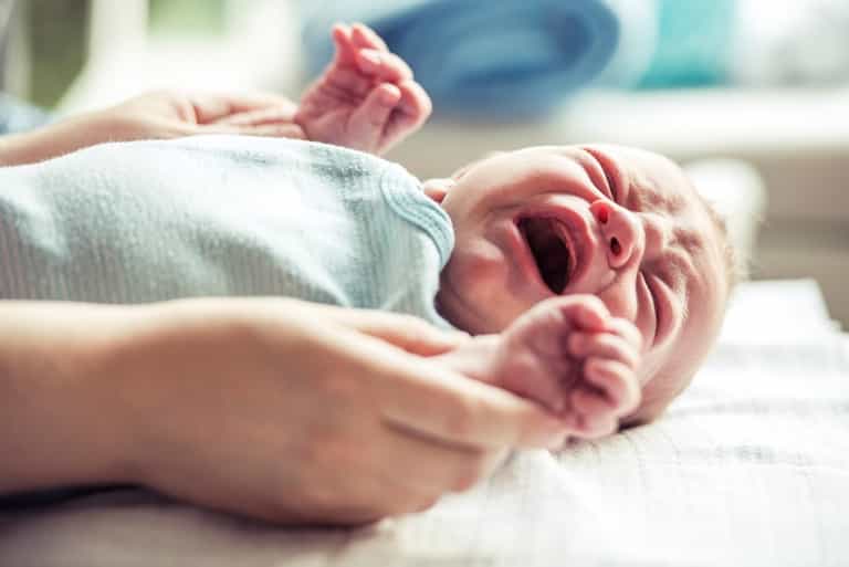 Sleep Guru Niamh O’Reilly: How to Ease Colic (And Avoid Bursting Into Tears Yourself)