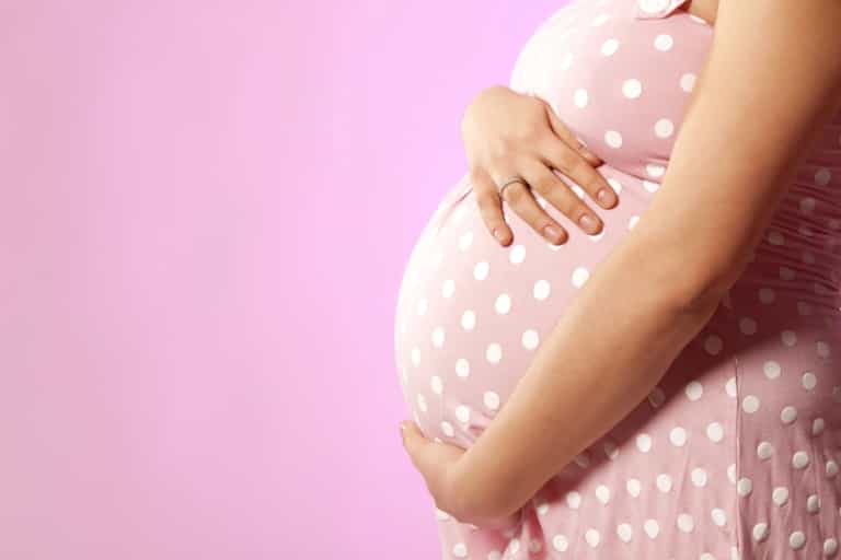 Parents found the cutest way to tell their children they’re expecting