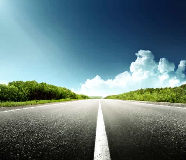Hitting the open road as a family this summer? You NEED this checklist!