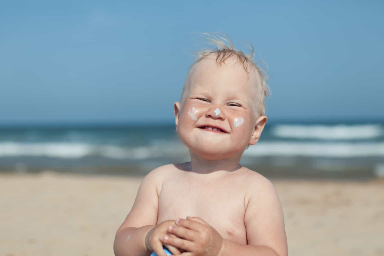 The struggle is real: 8 harrowing stages of trying to put sun cream on kids