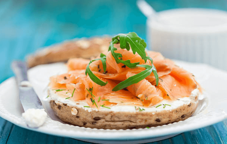 7 foods to help you beat the afternoon (or morning) slump