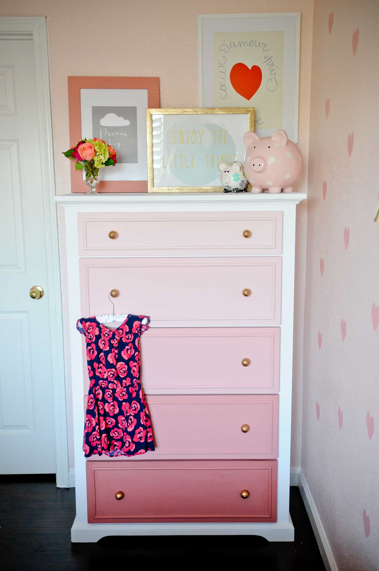 Easy DIY project: Transform an old chest-of-drawers into this ombre beauty