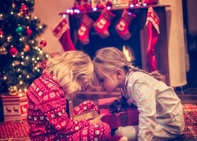 Irish people to spend LESS money this Christmas