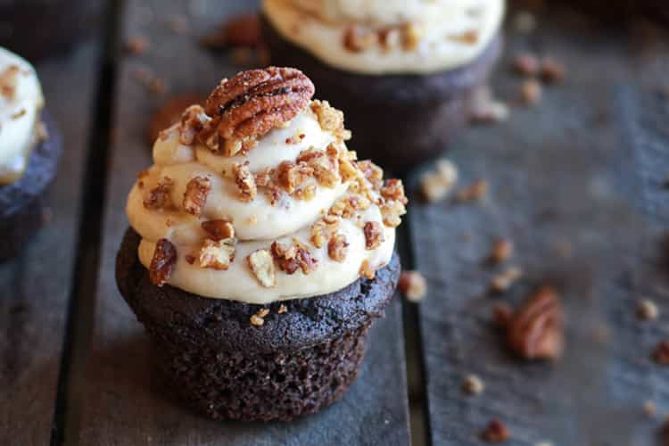Boozy Bourbon Chocolate Cupcakes Boozy Bourbon Chocolate Cupcakes