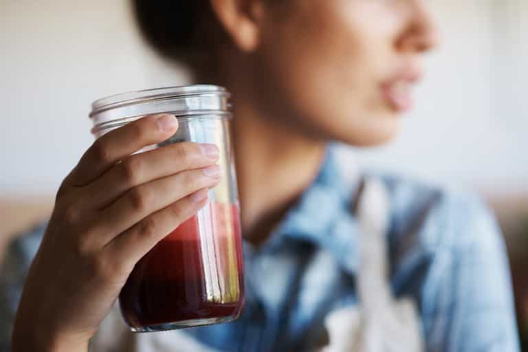 Placenta smoothie, anyone? Why everyone are now scoffing their placentas Placenta smoothie, anyone? Why everyone are now scoffing their placentas