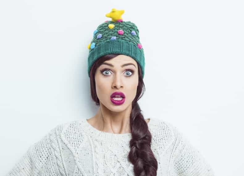 9 stages of panicked Christmas shopping that lead to mulled wine bingeing