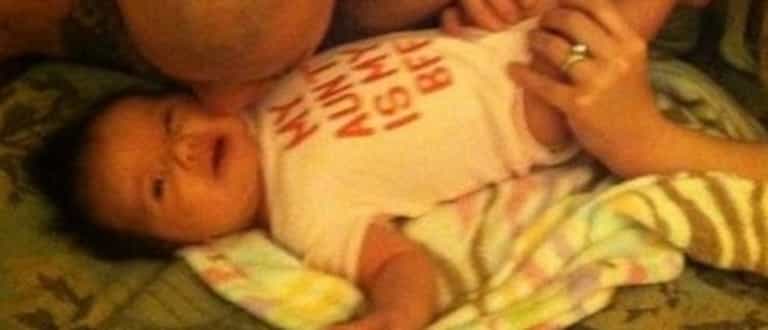 This baby picture is making people look twice…
