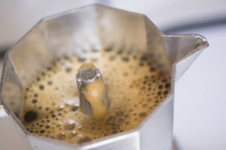 7 Reasons You Should NEVER Throw Your Coffee Grounds In The Bin 7 Reasons You Should NEVER Throw Your Coffee Grounds In The Bin