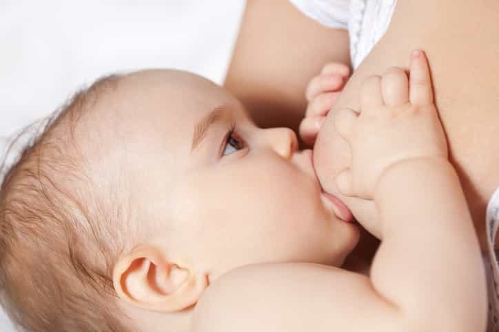 WOW, This New Breastfeeding Craze May Not Be For Everyone