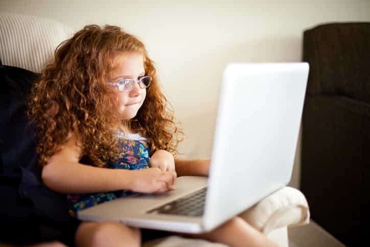 Tips for keeping your child safe online that ALL parents should know Tips for keeping your child safe online that ALL parents should know