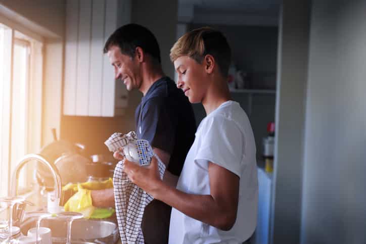 These are the 7 secrets of raising a really good kid