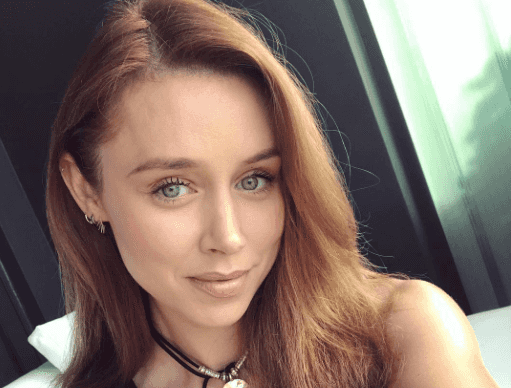 Una Healy reveals totally new look just weeks after split from Ben Foden