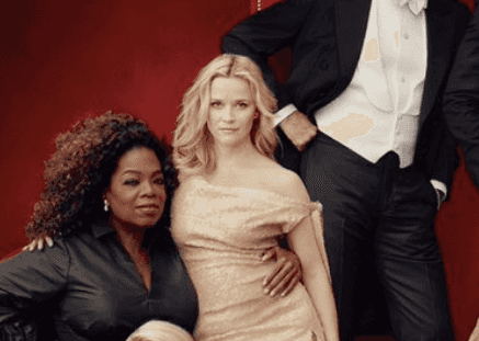 There was a MAJOR photoshop fail on the cover of Vanity Fair