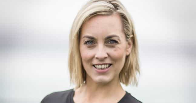 Kathryn Thomas shares adorable footage of her dog-assisted workout