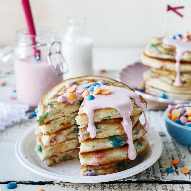 Give your pancakes a makeover with this Unicorn Pancake recipe Give your pancakes a makeover with this Unicorn Pancake recipe