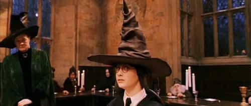 This enchanting Harry Potter Easter egg sorts you into your Hogwarts house This enchanting Harry Potter Easter egg sorts you into your Hogwarts house
