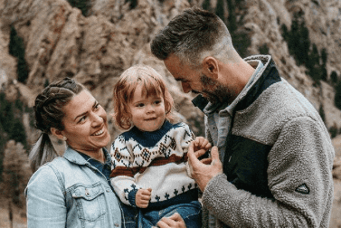 Mum and dad reveal why they are raising their ‘theyby’ toddler in gender neutral environment