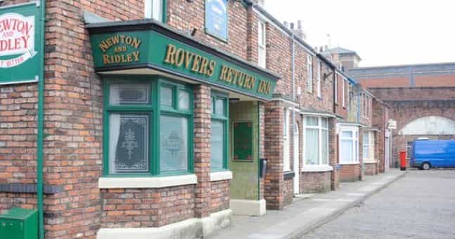 There’s a THIRD proposal coming on Coronation Street and it’s pretty unexpected