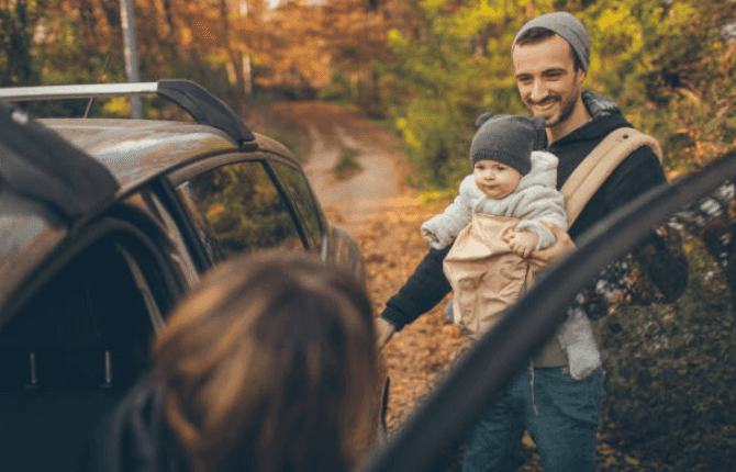 Couples who earn the same amount of money are more likely to stay together