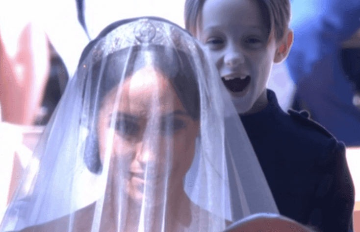 Pageboy’s reaction to Meghan walking down the aisle legit stole in the show