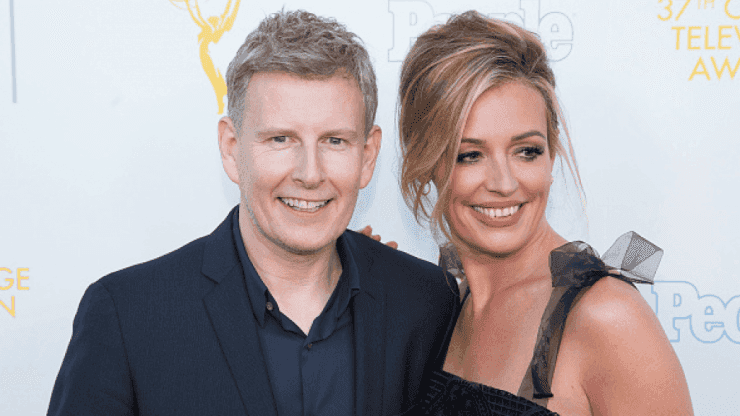 Pregnant Cat Deeley looks incredible as she poses ahead of her due date