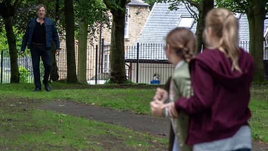 Emmerdale’s Daz FINALLY sees missing Amelia as he confronts her kidnapper
