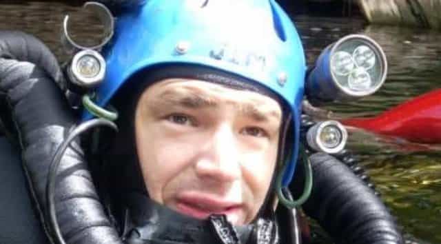 Irish-based cave diver ‘risked his life’ to rescue boys from flooded cave in Thailand Irish-based cave diver ‘risked his life’ to rescue boys from flooded cave in Thailand
