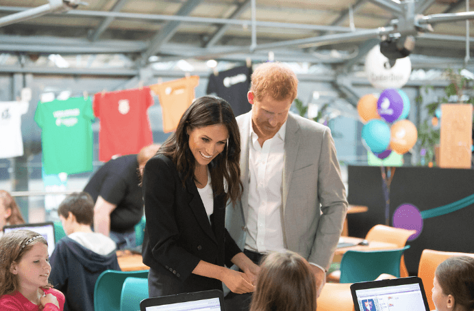 Meghan and Harry met child programmers in Dublin yesterday and the pictures are adorable