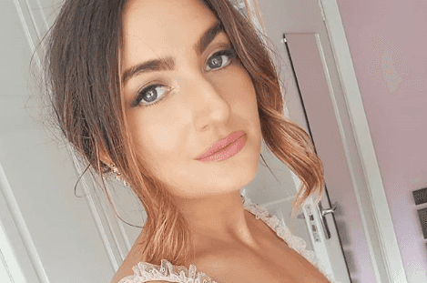 Stylist Courtney Smith is wearing a Penneys nightie as a dress and we LOVE it