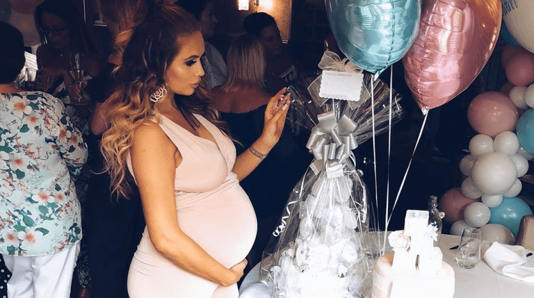 Reality TV star Amy Childs threw herself a baby shower and it looked beyond fancy