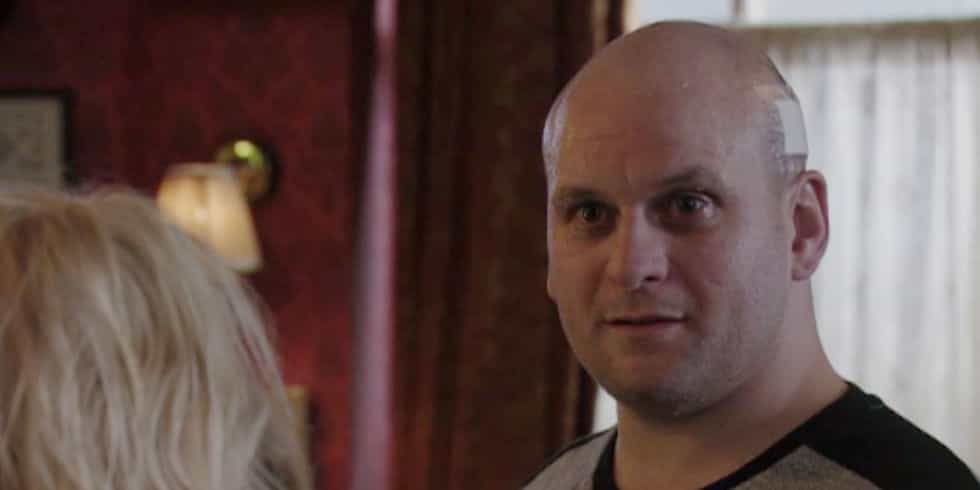 We don’t know how the producers missed this silly blunder on EastEnders last night