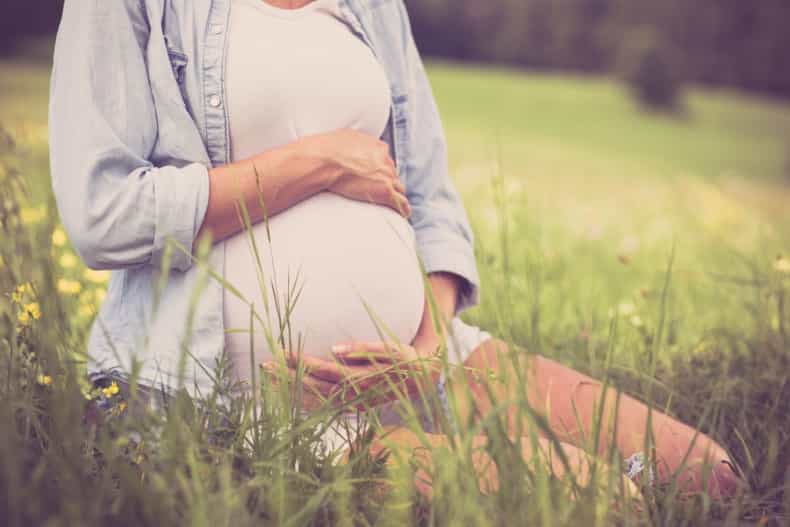 Research finds that our cells age up to two years faster during pregnancy