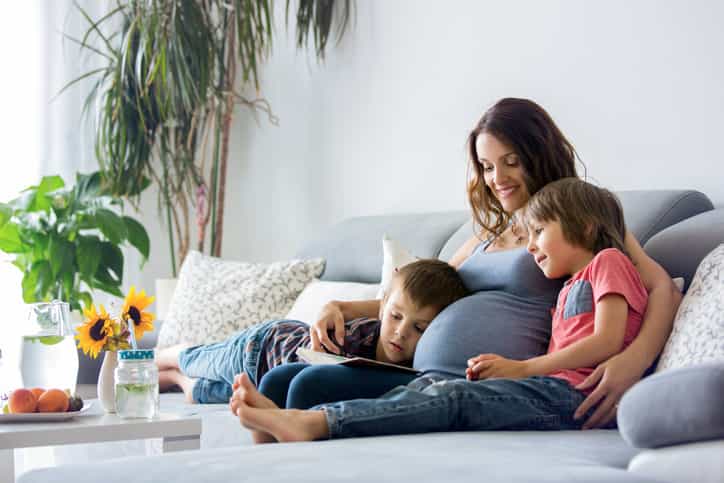 Again, again! Reading the same book to your child repeatedly makes them smart