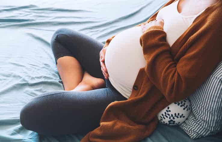 Mum pregnant with twins divides opinion after sharing her one wish for after babies’ birth