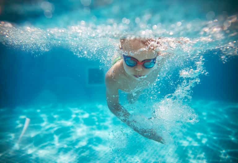 People are horrified over this mum’s seriously tense exchange with a swim teacher