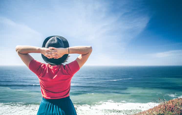 Want to quit smoking? WIN a holiday for 2 worth €2000 to help you out!