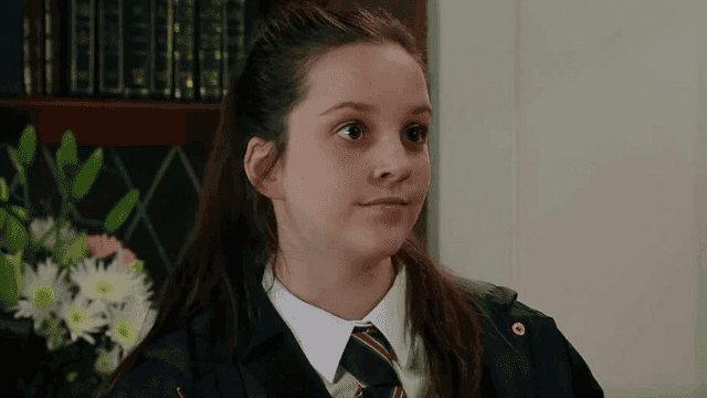 Pregnant Amy Barlow to make massive decision about her baby in Corrie soon