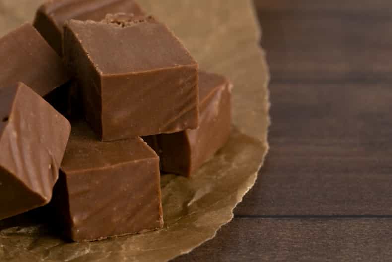 Chocolate cravings? This 5-minute freezer fudge is about to be your new best friend
