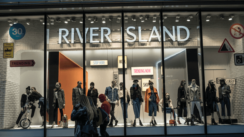 Go, go, go! This expensive-looking River Island top has just been reduced to €20