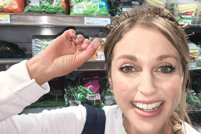 Irish mammy ends up using Amy Huberman to get in contact with her son in NYC
