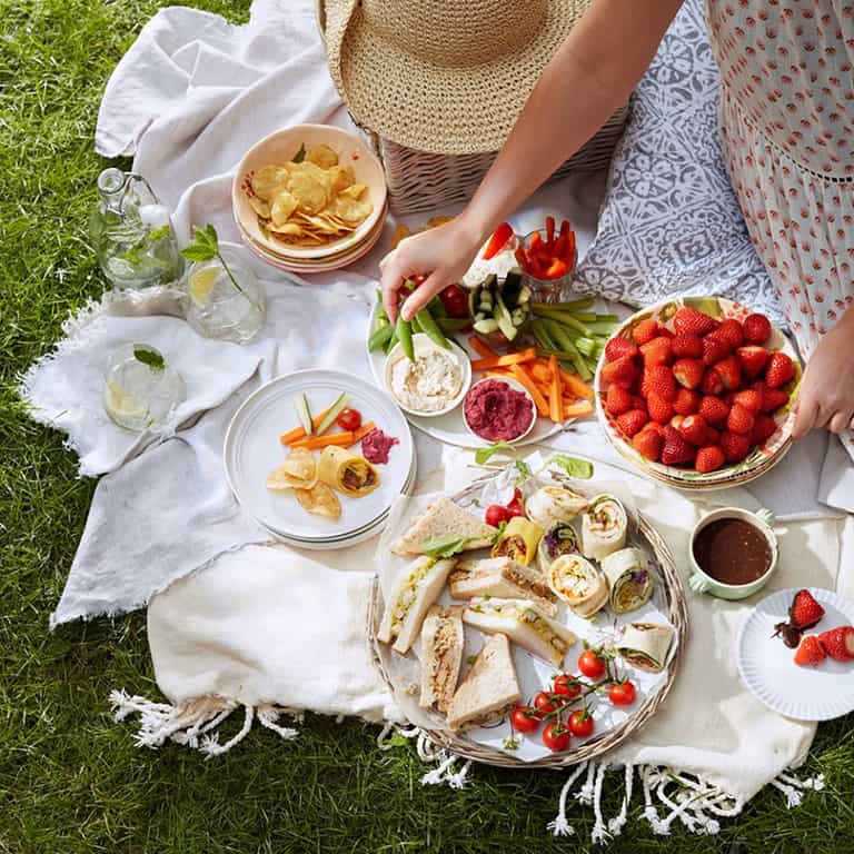 Nutritious and delicious! Marks & Spencer’s new summer range is made with EVERYONE in mind Nutritious and delicious! Marks & Spencer’s new summer range is made with EVERYONE in mind