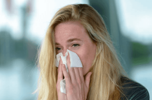 Warning issued for asthma and hayfever sufferers due to heatwave