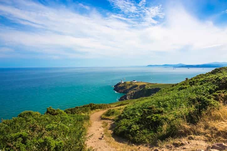 Top temperatures of 24 degrees forecast for long weekend – but it’s not all good news
