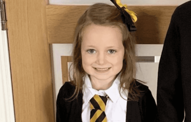 This little girl’s before-and-after back to school picture is EVERYTHING