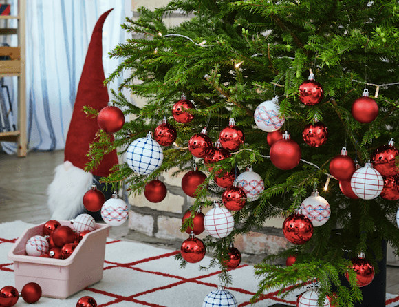 IKEA are giving out €15 vouchers when you buy a €30 Christmas tree