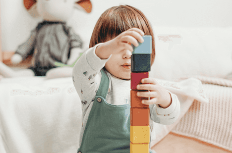 Having fewer toys leads to better play, a new study has revealed