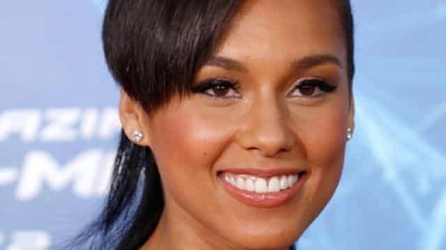 Alicia Keys posts a video saying that we need to put an end to gender stereotypes