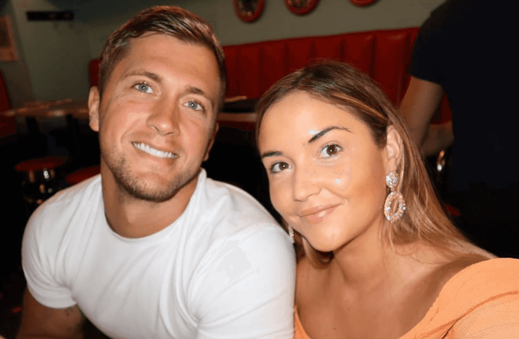 Dan Osborne makes public apology to his wife Jacqueline Jossa following cheating allegations